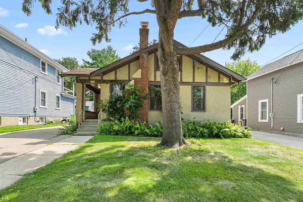 133 Walnut Street, Beaver Dam, WI 53916