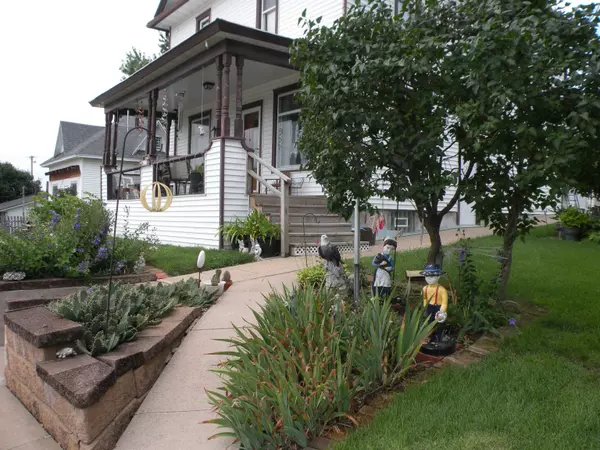 Bloomington, WI 53804,610 1st Street