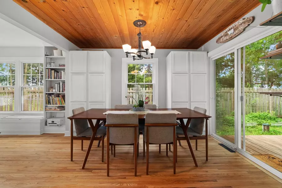 5801 Town Hall Drive, Sun Prairie, WI 53590