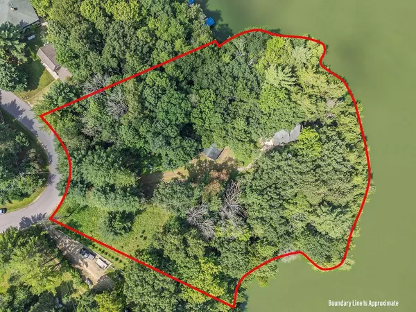 La Valle, WI 53941,E4368 W Redstone Drive