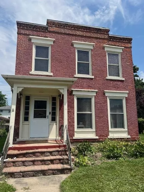 306 W James Street, Columbus, WI 53925-0000