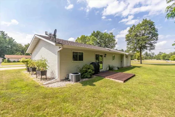 Friendship, WI 53934,402 B Quincy Street