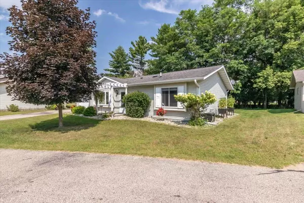 Friendship, WI 53934,402 B Quincy Street