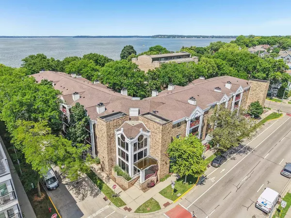311 N Hancock Street #226, Madison, WI 53703