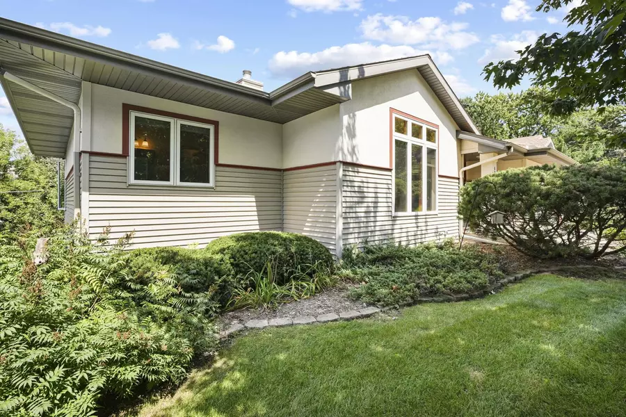 6907 Old Sauk Court, Madison, WI 53717