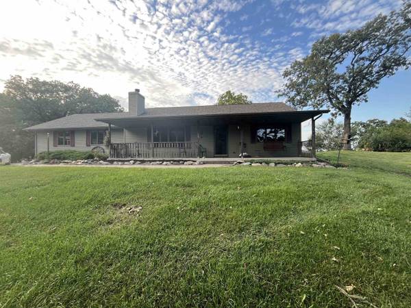 8801 N Serns Road, Milton, WI 53563-9529