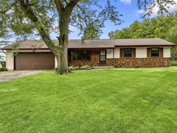 1280 Bowers Lake Road, Milton, WI 53563