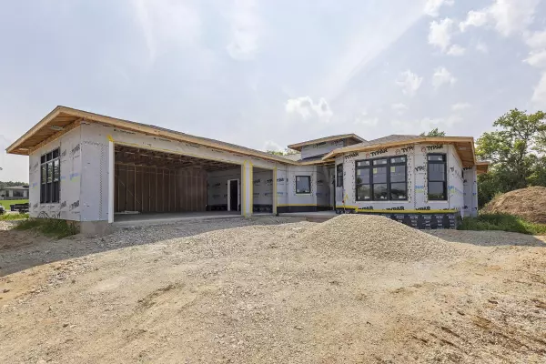 N835 Eagle Ridge Drive, Fort Atkinson, WI 53538