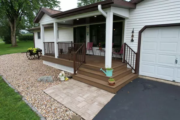 Lancaster, WI 53813,905 Valley View Drive