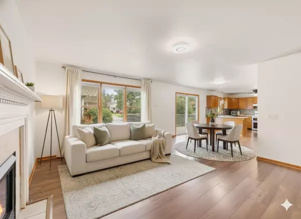 Verona, WI 53593,875 North Edge Trail