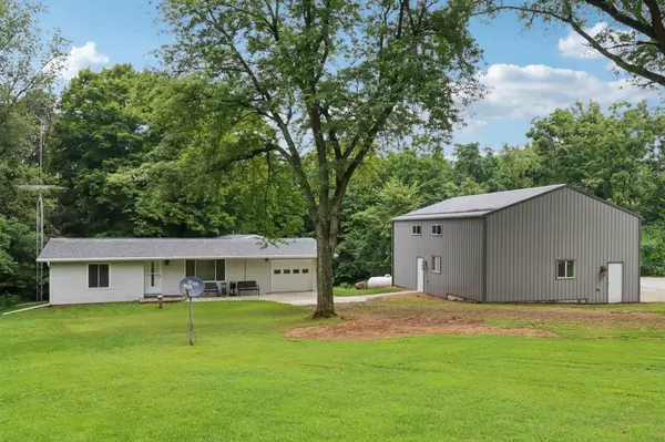 North Freedom, WI 53951,S6413 County Road PF