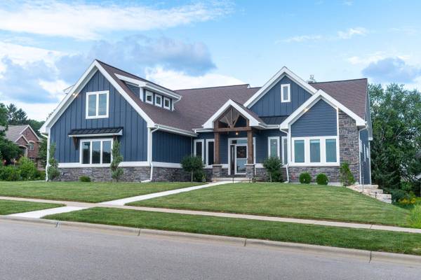 847 Schewe Road, Middleton, WI 53562
