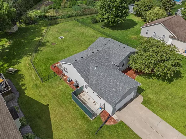 Deforest, WI 53532,7793 Clinton Road