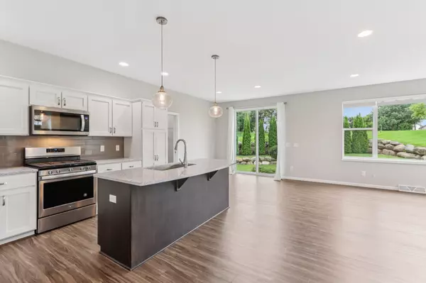 Mcfarland, WI 53558,6019 Meadow Grass Court