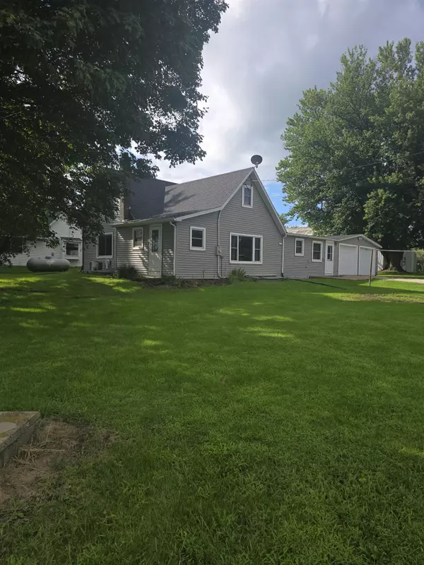 12907 1st Street, Fennimore, WI 53809
