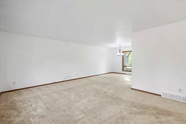 Madison, WI 53719,6817 Stratford Drive