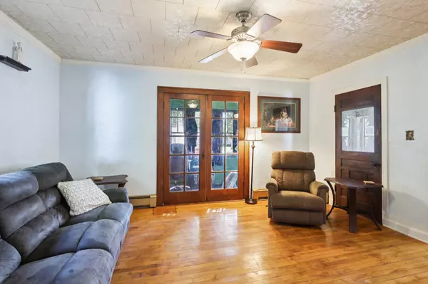 Janesville, WI 53548,332 Cherry Street