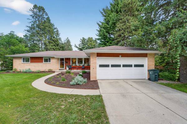 5118 Hammersley Road, Madison, WI 53711