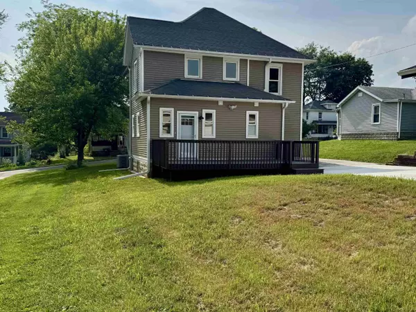 Cambria, WI 53923,228 Scott Street