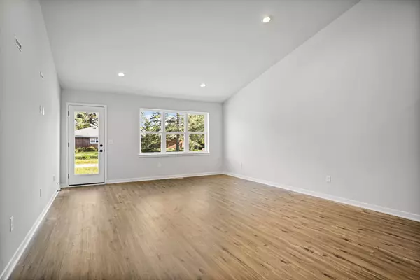 Stoughton, WI 53589,308 Lilac Lane