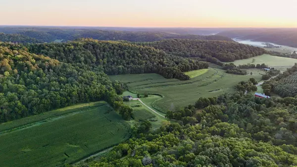 Blue River, WI 53518,16334 Gault Hollow Road