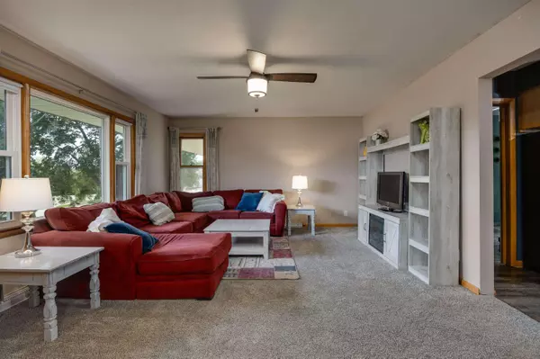 Lowell, WI 53557,125 N River Street