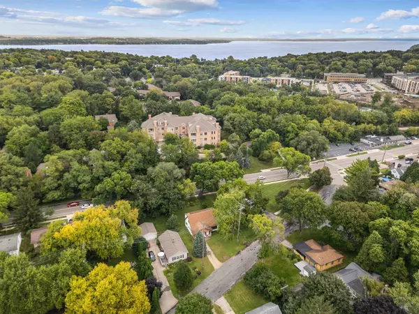 Madison, WI 53705,5422 Gettle Avenue