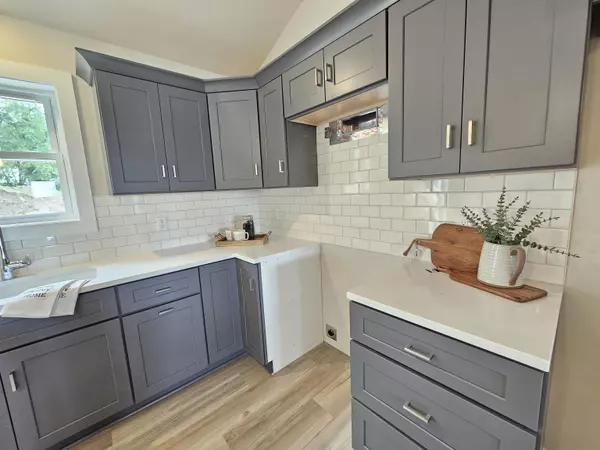 Horicon, WI 53032,801 Karsten Drive