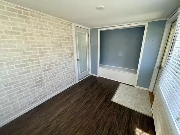 Monroe, WI 53566,2504 10th Street