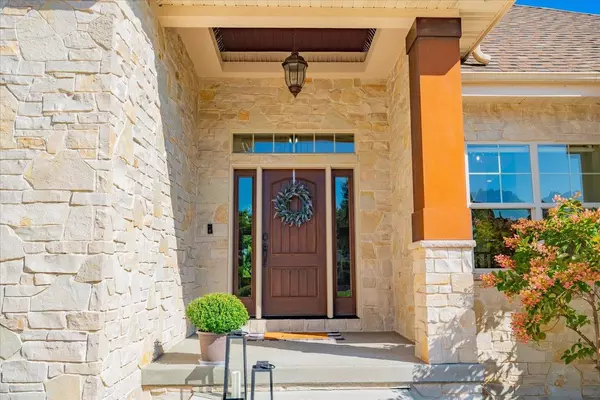 Waunakee, WI 53597,5732 Tuscany Lane