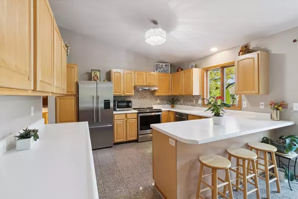 Madison, WI 53719,6118 Jeffers Drive