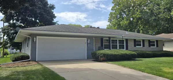 Waunakee, WI 53597-1222,604 4th Street