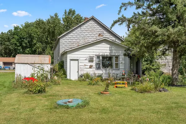 Oxford, WI 53952,343 Center Street