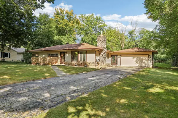 Brookfield, WI 53005,2600 Brookside Lane