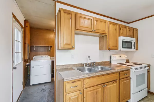 Baraboo, WI 53913,412 Hitchcock Street