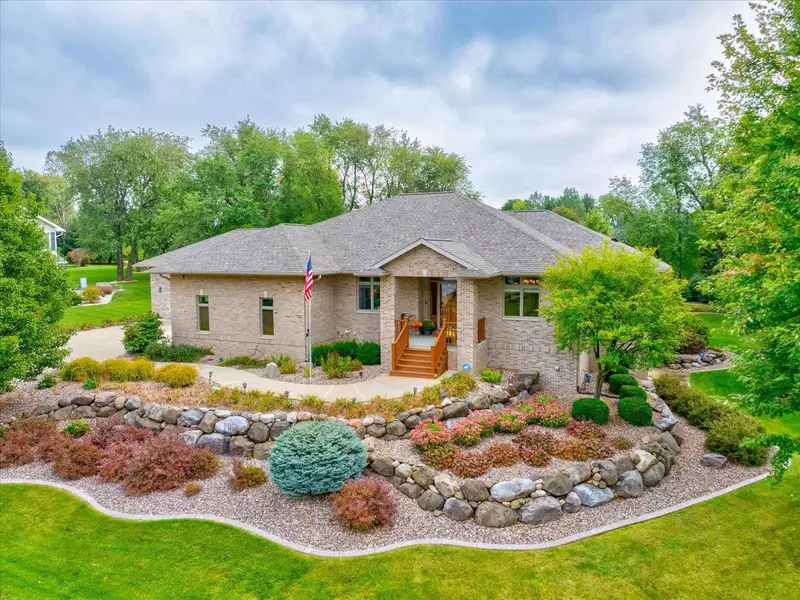 6284 Templeton Terrace, Sun Prairie, WI 53590