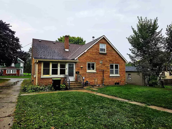 Markesan, WI 53946,416 S Margaret Street