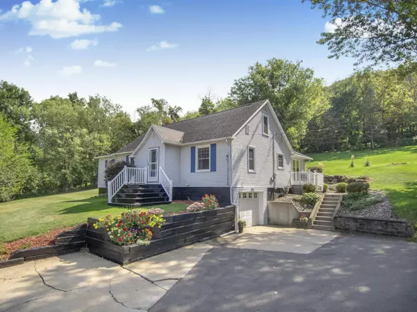 499 S Stewart Street, Richland Center, WI 53581