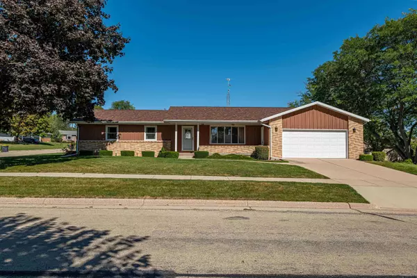 1905 27th Street, Monroe, WI 53566