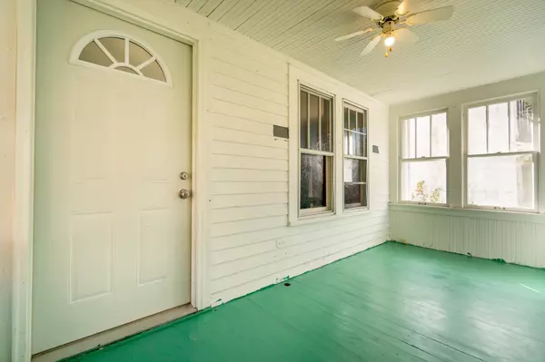 Columbus, WI 53925,445 S Birdsey Street