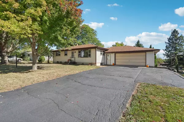 Mount Horeb, WI 53572,405 Meadow Wood Drive