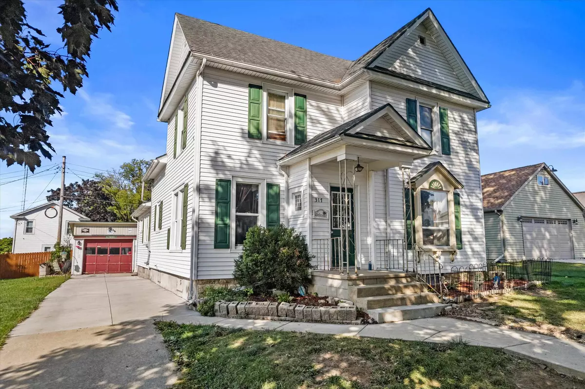 Cambria, WI 53923,317 Roberts Street