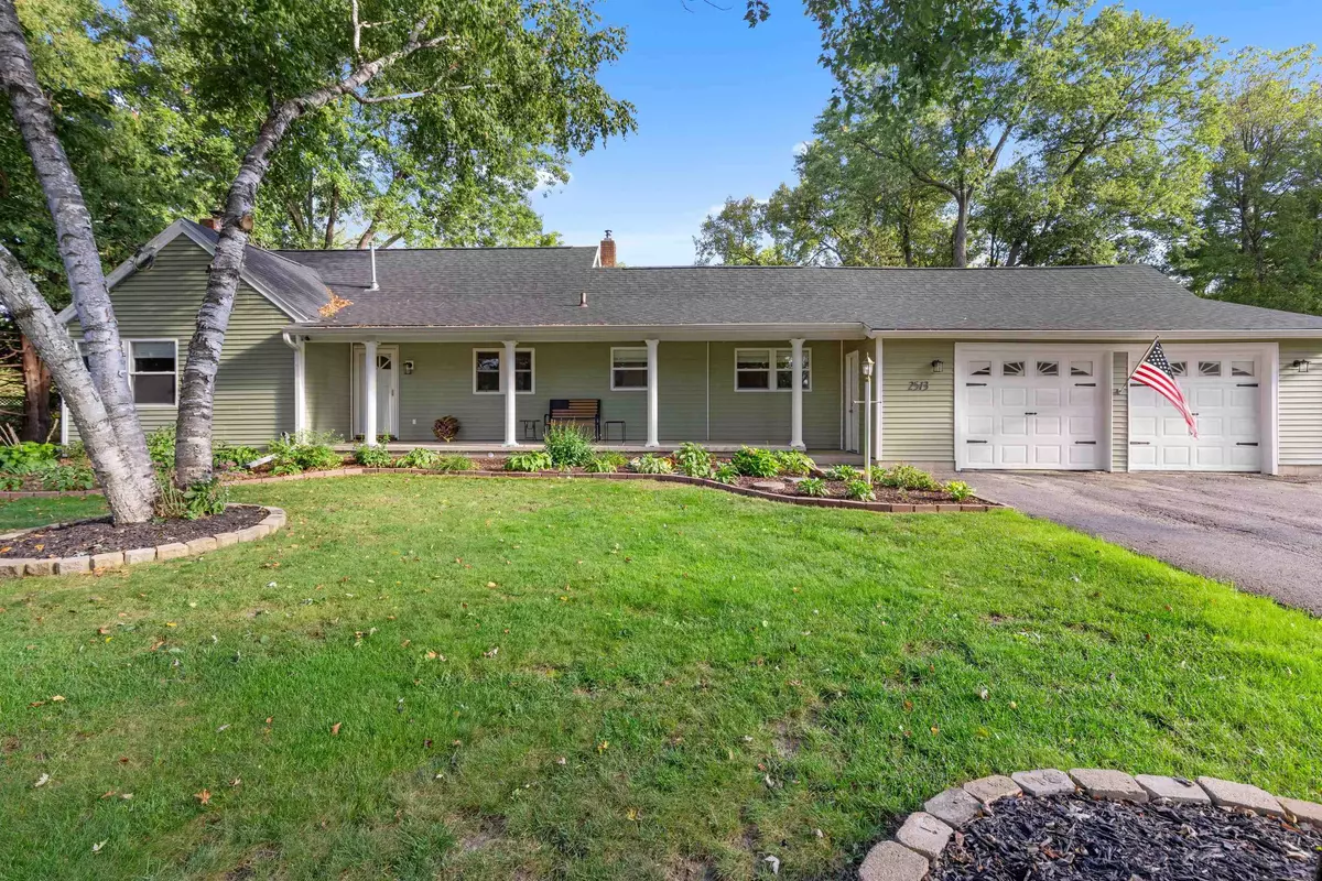 Beloit, WI 53511,2513 WHITE OAKS Drive