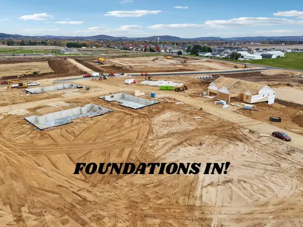 2408 Bluestem Crossing #Lot 19, Prairie Du Sac, WI 53578