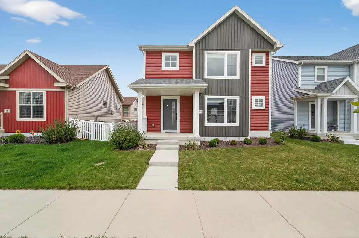 Sun Prairie, WI 53590,1185 Oak Knoll Road