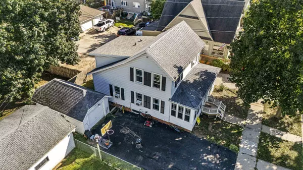 Baraboo, WI 53913,616 West Street