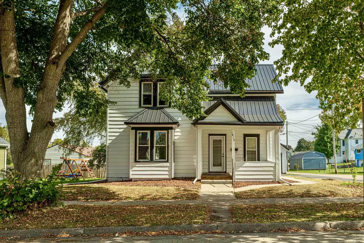 Monroe, WI 53566,1810 15th Avenue