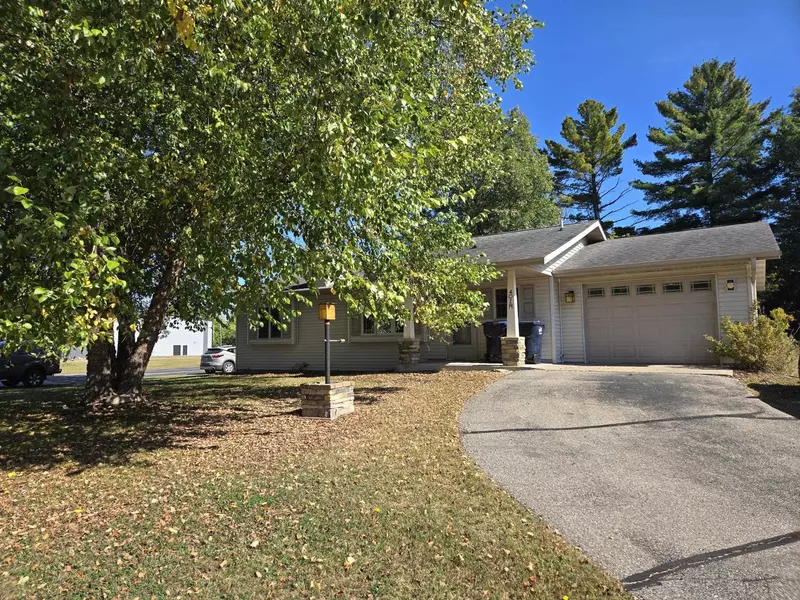 402 A Quincy Street, Friendship, WI 53934