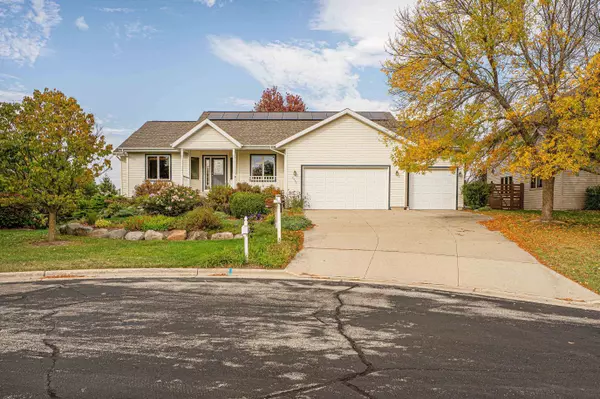 Mcfarland, WI 53558,6402 BRENDAN Circle