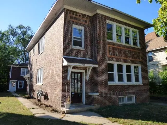 738 Moore Street, Beloit, WI 53511-5058